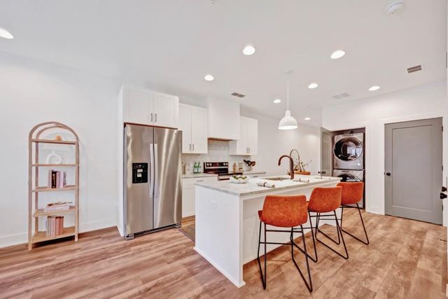 14 Becker Place NW, Atlanta, GA 30307