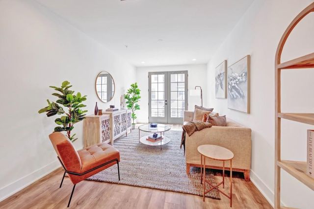 14 Becker Place NW, Atlanta, GA 30307