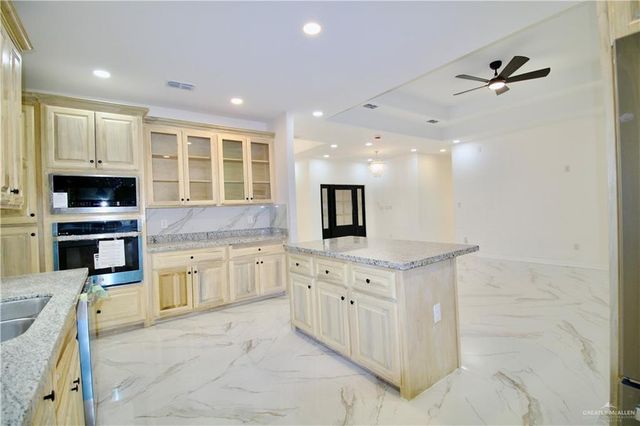 3810 Tower Road, Edinburg, TX 78542