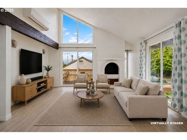 5445 Sw VILLAGE Pl, Beaverton, OR 97007