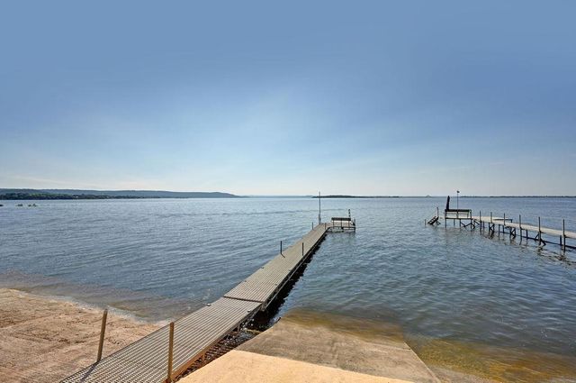 611 Lakeshore LOOP, Tow, TX 78672