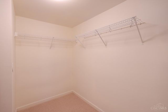 810 Southmeadow Circle, Cincinnati, OH 45231