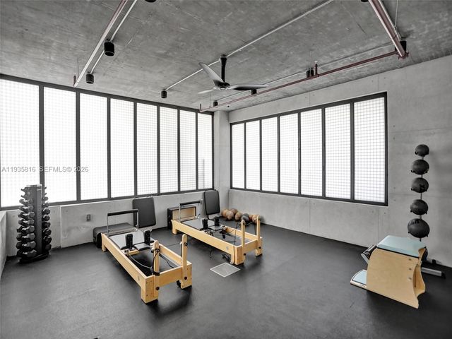 1030 15th St PH5, Miami Beach, FL 33139