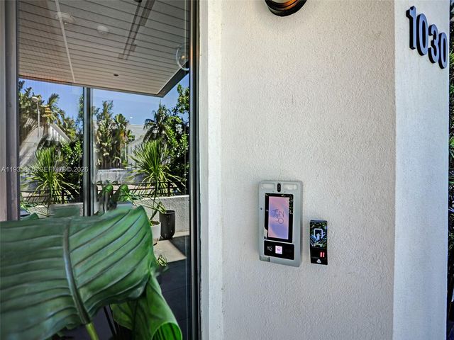 1030 15th St PH5, Miami Beach, FL 33139