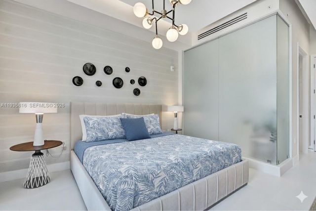 1030 15th St PH5, Miami Beach, FL 33139