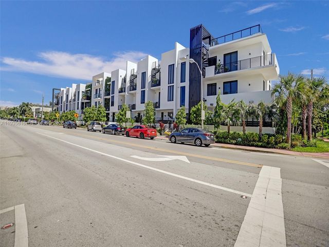 1030 15th St PH5, Miami Beach, FL 33139