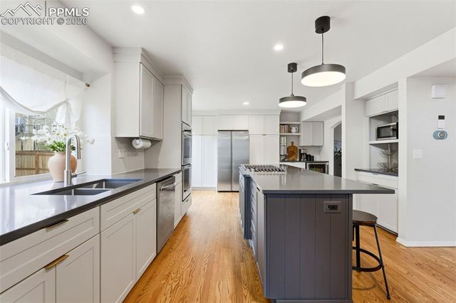 5480 Backglen Drive, Colorado Springs, CO 80906