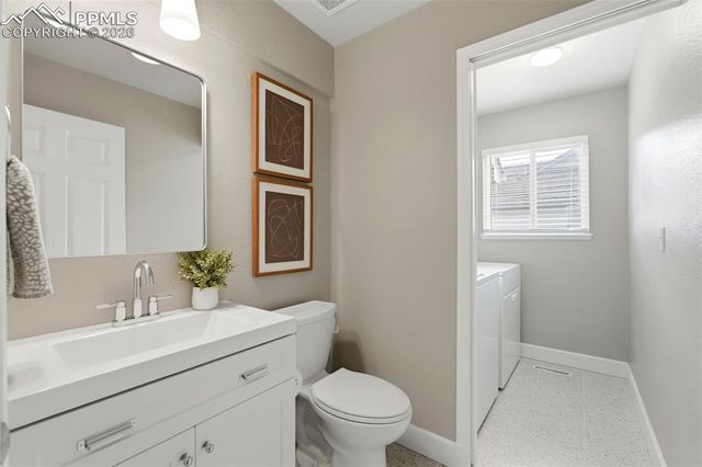 5480 Backglen Drive, Colorado Springs, CO 80906