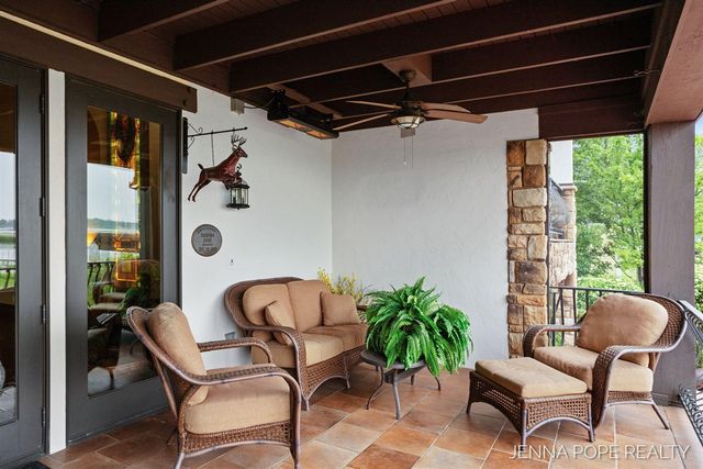 15742 Grand Point Drive, Grand Haven, MI 49417