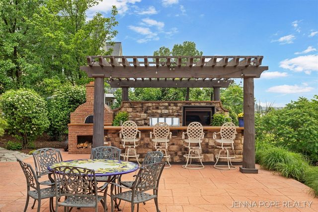 15742 Grand Point Drive, Grand Haven, MI 49417