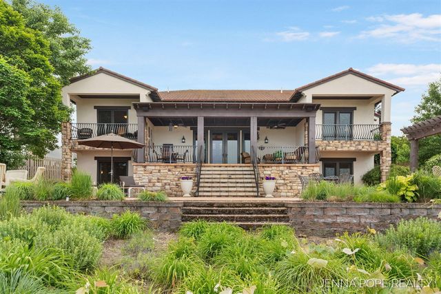 15742 Grand Point Drive, Grand Haven, MI 49417