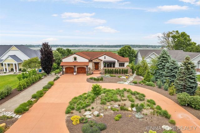 15742 Grand Point Drive, Grand Haven, MI 49417