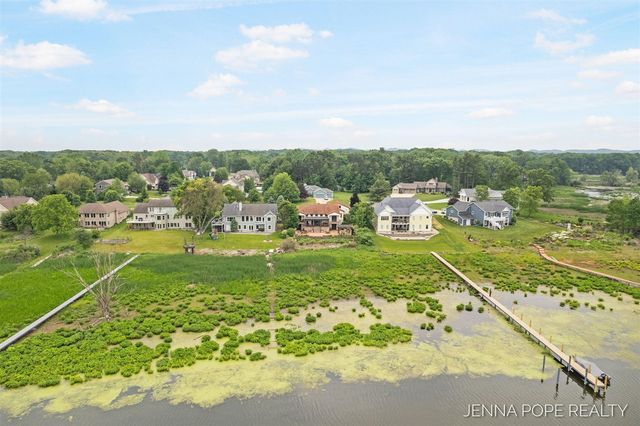 15742 Grand Point Drive, Grand Haven, MI 49417