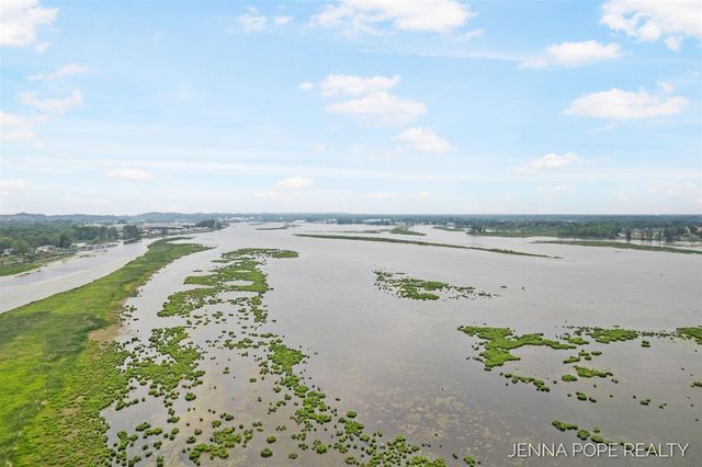 15742 Grand Point Drive, Grand Haven, MI 49417