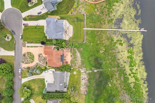 15742 Grand Point Drive, Grand Haven, MI 49417