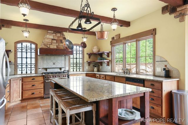 15742 Grand Point Drive, Grand Haven, MI 49417