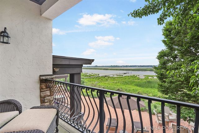 15742 Grand Point Drive, Grand Haven, MI 49417