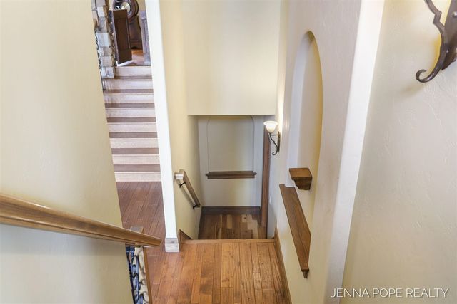 15742 Grand Point Drive, Grand Haven, MI 49417