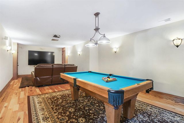 15742 Grand Point Drive, Grand Haven, MI 49417