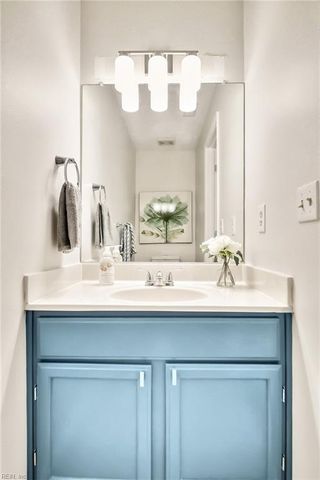 12916 Daybreak CIR, Newport News, VA 23602