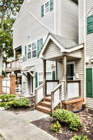 12916 Daybreak CIR, Newport News, VA 23602