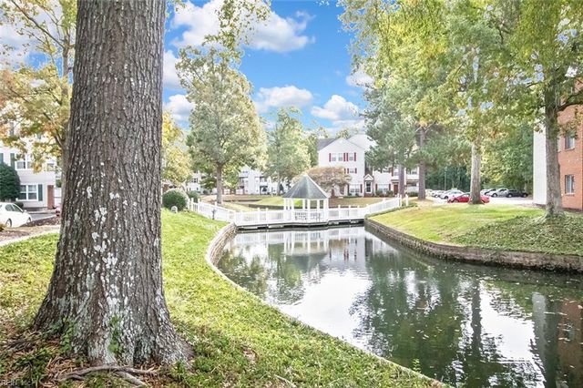 12916 Daybreak CIR, Newport News, VA 23602