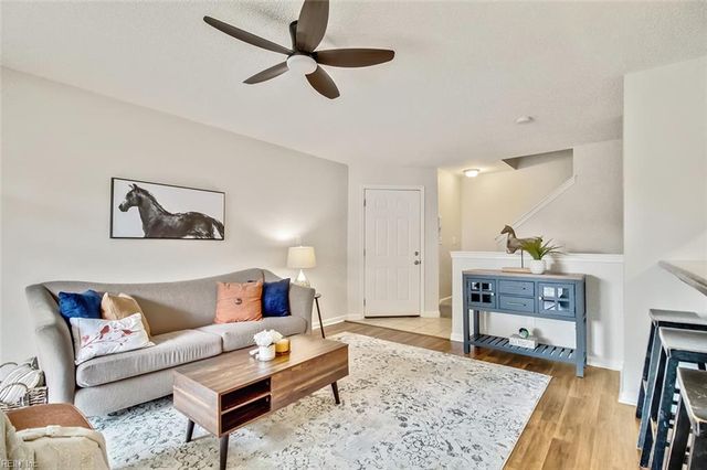 12916 Daybreak CIR, Newport News, VA 23602