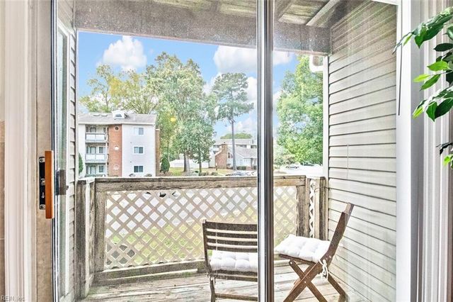 12916 Daybreak CIR, Newport News, VA 23602