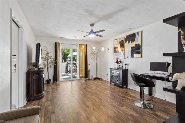 3409 Custer CT, Hampton, VA 23666