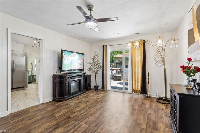 3409 Custer CT, Hampton, VA 23666