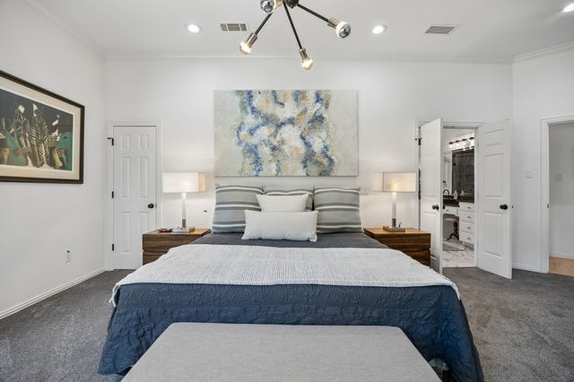 902 Independence Parkway, Southlake, TX 76092