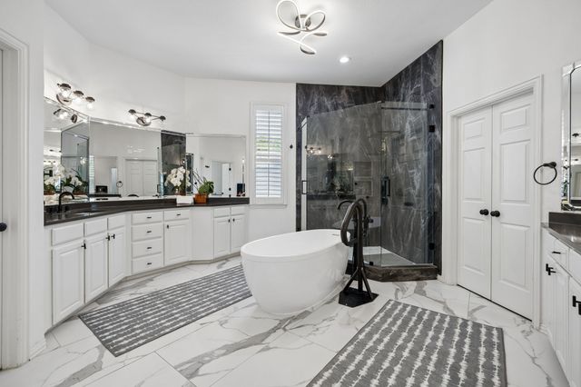 902 Independence Parkway, Southlake, TX 76092
