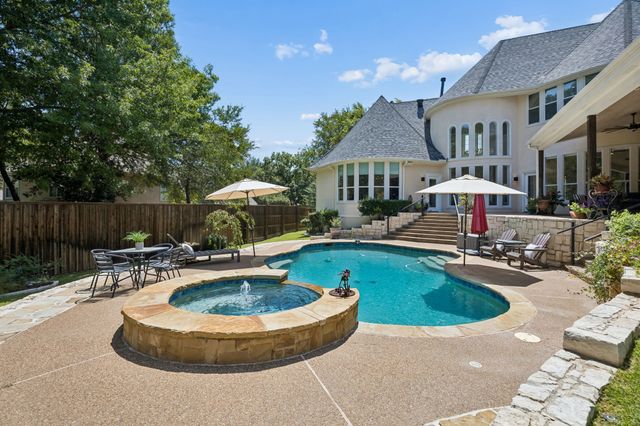 902 Independence Parkway, Southlake, TX 76092