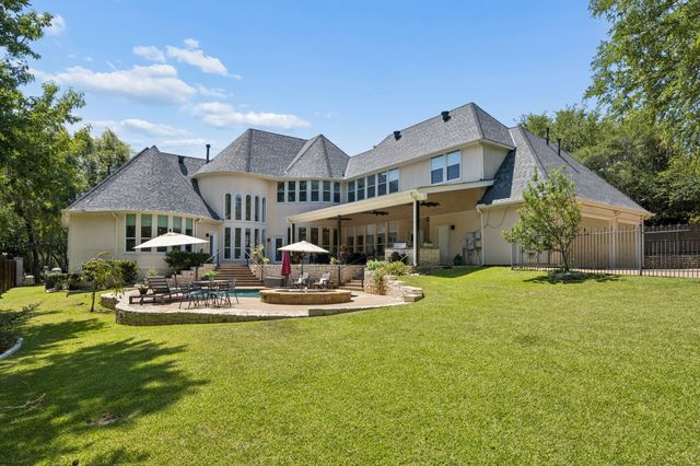 902 Independence Parkway, Southlake, TX 76092