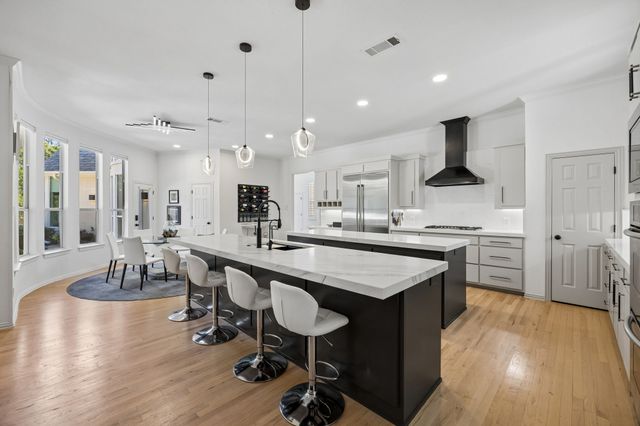 902 Independence Parkway, Southlake, TX 76092