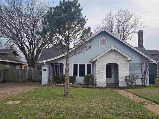 710 NW Arlington Ave, Lawton, OK 73507