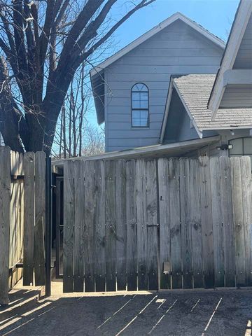 710 NW Arlington Ave, Lawton, OK 73507