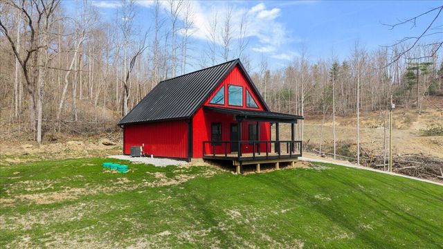 87 Storm Road, Stanton, KY 40380