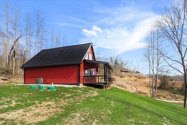87 Storm Road, Stanton, KY 40380