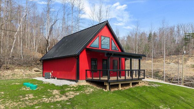 87 Storm Road, Stanton, KY 40380