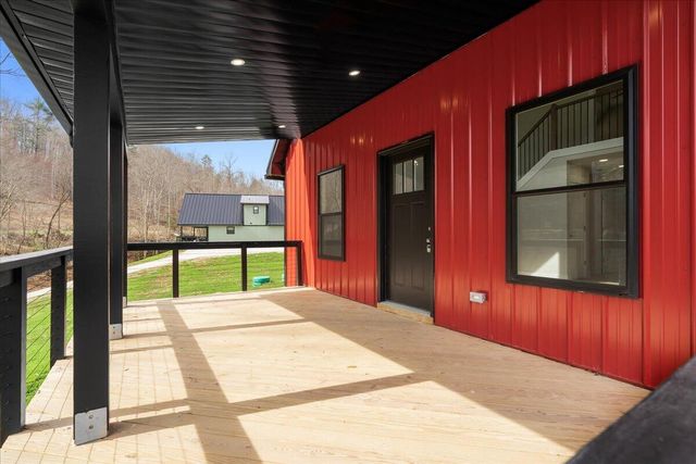 87 Storm Road, Stanton, KY 40380