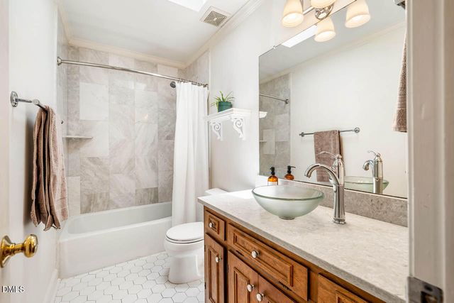 1 Gatlin Court, Durham, NC 27707