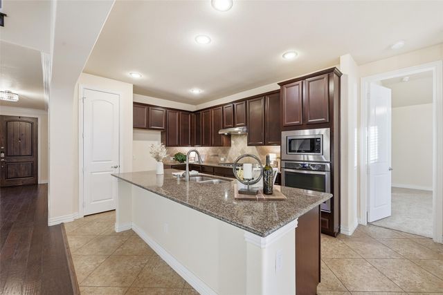 505 Parkhaven Drive, Mckinney, TX 75071