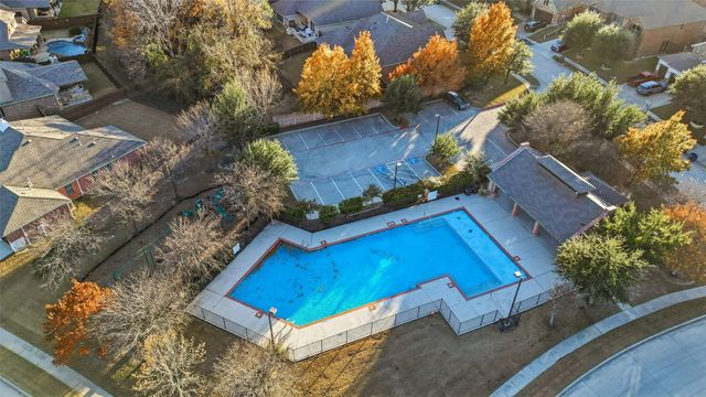 505 Parkhaven Drive, Mckinney, TX 75071