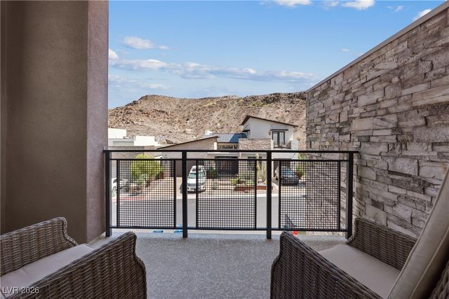 2224 Ledge Rock Lane, Henderson, NV 89052