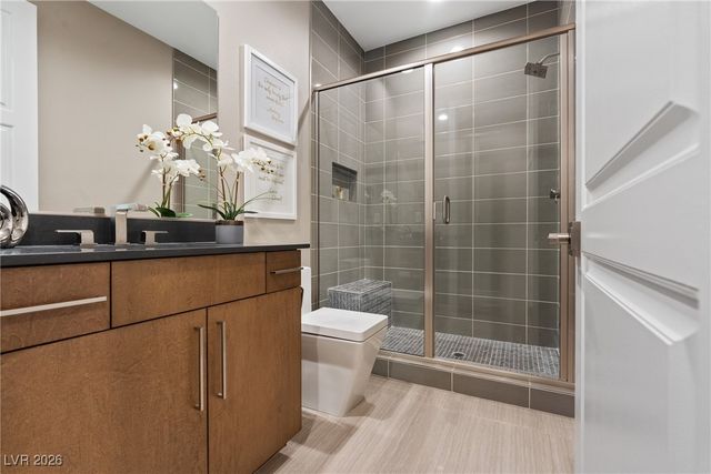 2224 Ledge Rock Lane, Henderson, NV 89052