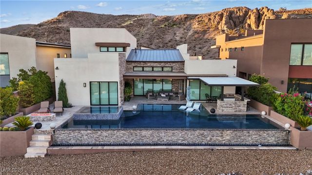 2224 Ledge Rock Lane, Henderson, NV 89052