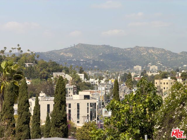 845 N La Fayette Park Place, Los Angeles, CA 90026