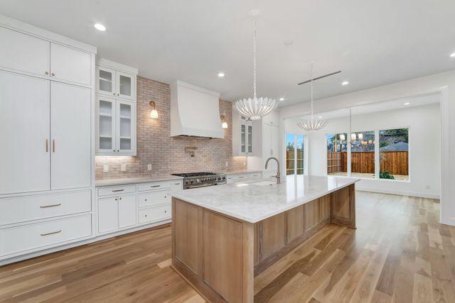 3179 Jubilee Trail, Dallas, TX 75229