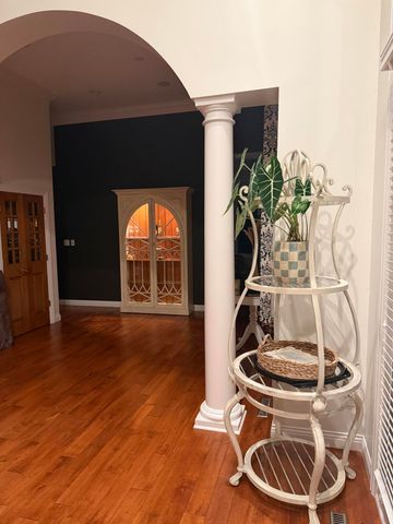 9261 Ruth Court, St. John, IN 46373